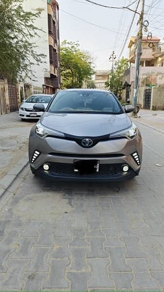 Toyota C-HR 2017 8