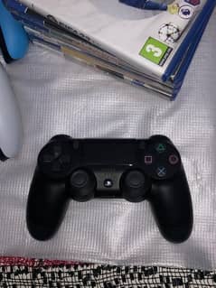 ps4 controller only 2 months used 0