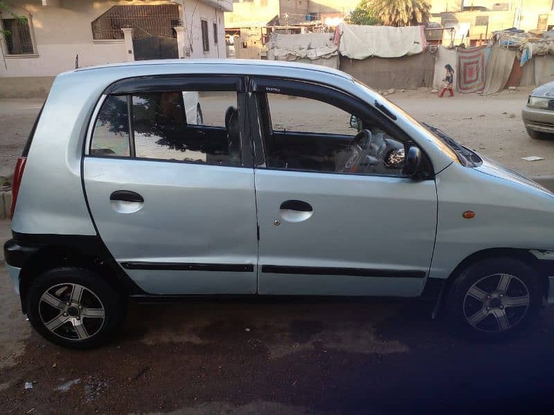 Hyundai Santro 2004 4