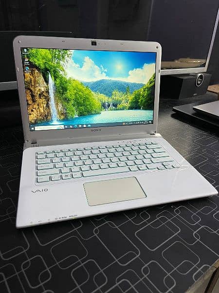 Sony Vaio PCG 0