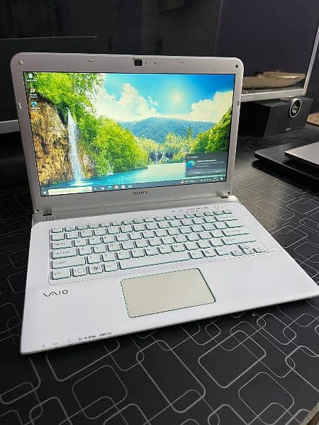 Sony Vaio PCG 5