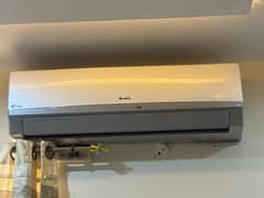 Gree 2 Ton Ac Inverter off white Colur condition 10/10 Home Use