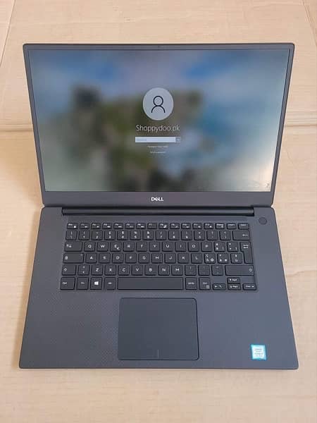 DELL XPS 15 (9550)  -CORE I7 6th Gen HQ (16/512/2gb GTX 960) 0