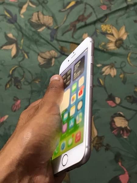 iphone 6s 128gb non pta finger not working baki all ok ha 3