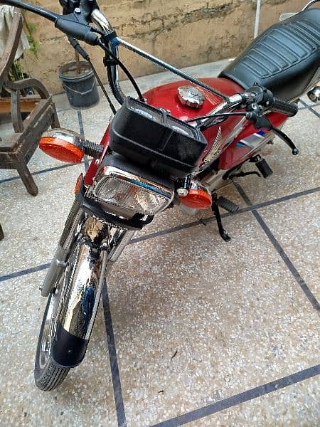 honda 125 +923234526952 0