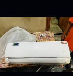 Dc inverter 10 by 10 condition look like a new 0349/57/68/838 0