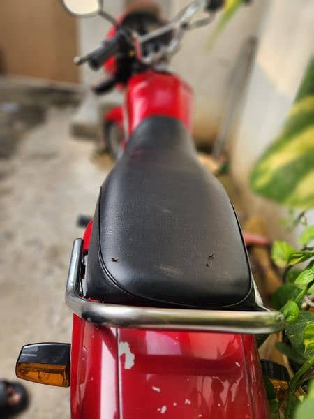 Honda  prider 100cc (20 september tak 10,2000 main lay jao) 6