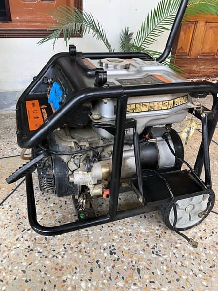 5000 Generator urgent sale 2