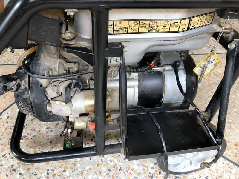 5000 Generator urgent sale 5