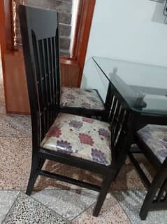 Dinning Table with 6 chairs