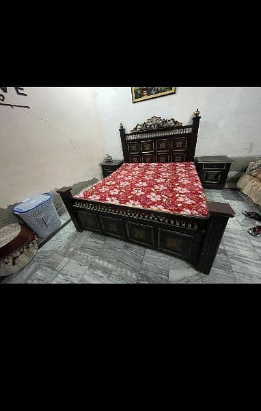 king Size Bed 4