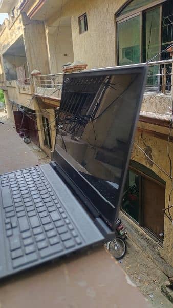 HP Victus 15 Gaming Laptop 2