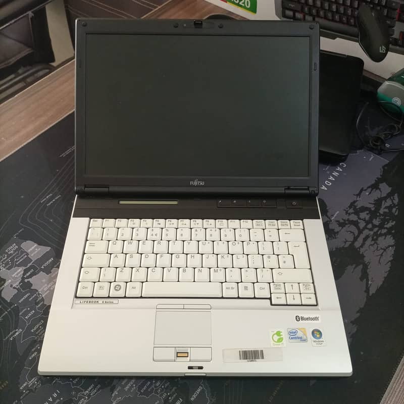 Fujitsu LIFEBOOK S 7220 Intel® Core™2 Duo 4GB Ram 250GB HDD 1