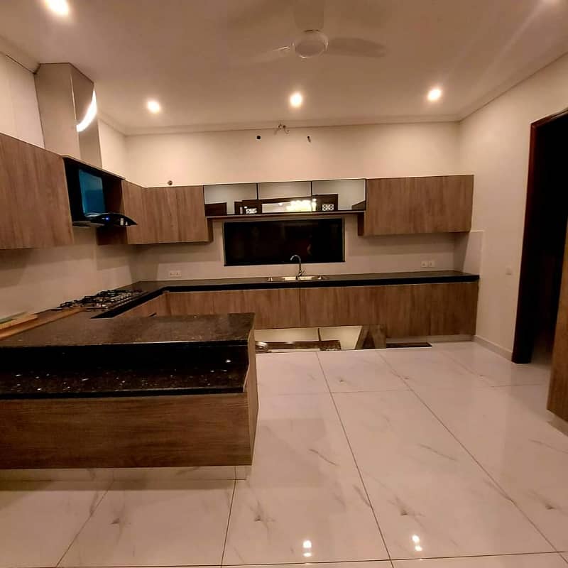 1 KANAL HOUSE For Rent In DHA EME SOCIETY LAHORE 5 Master Bedroom With Furnish AC 2 Kichan Driang Room Dining 2 TV Launch Store Powdar Washroom Servant Questar Garage Terrace Lundreye 24