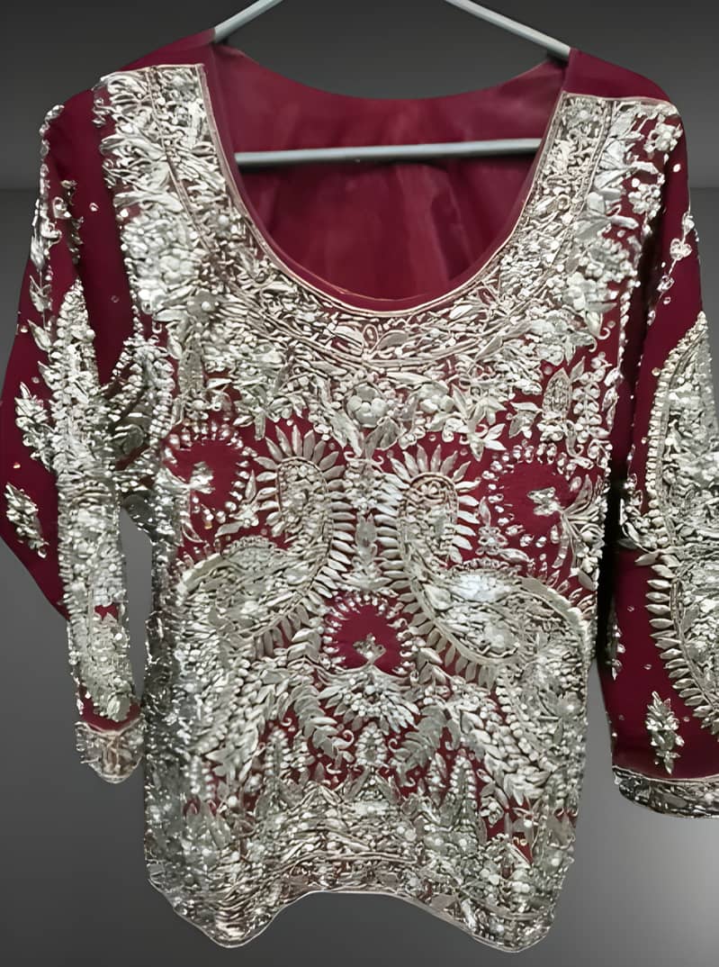 Elegant Bridal Dress for Sale (Elaborate silver embroidery) 4