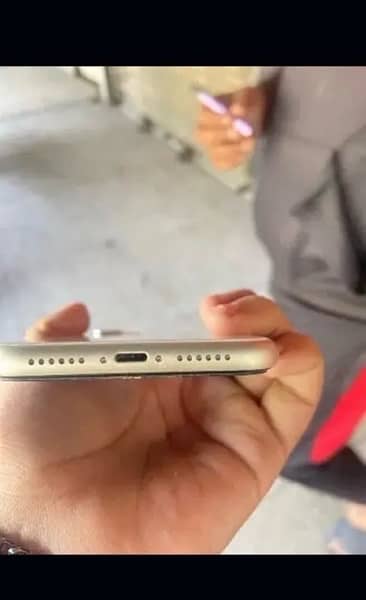 iphone 11  128 gb (fu) 0