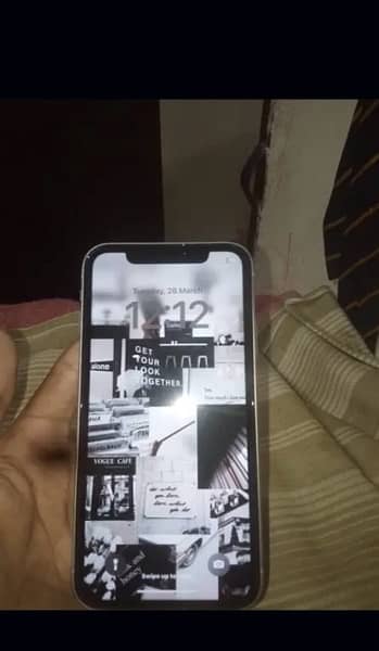 iphone 11  128 gb (fu) 5