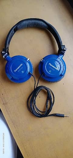 Headphone 0