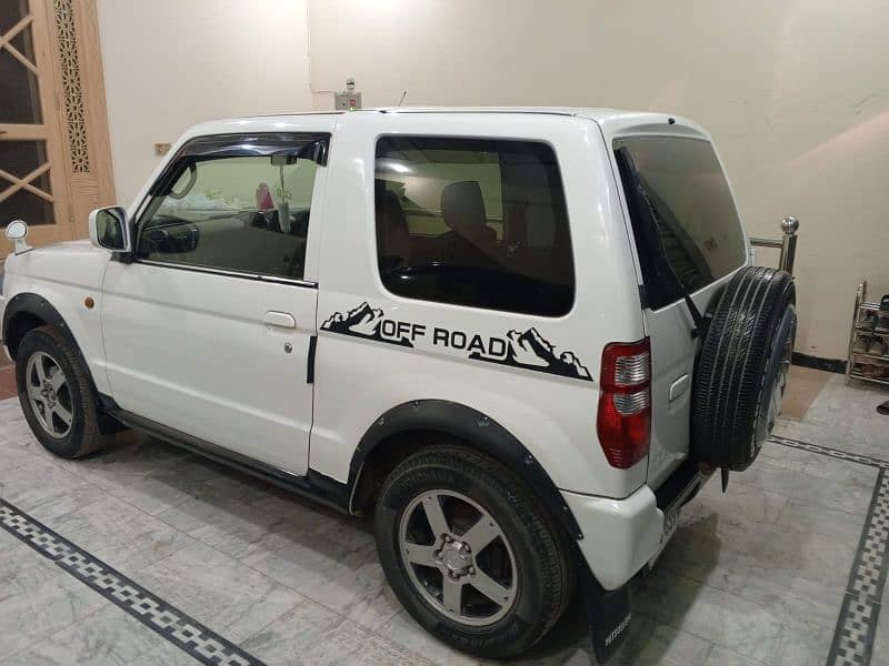 Mitsubishi Pajero Mini 2008 (Reg. 2021) 16