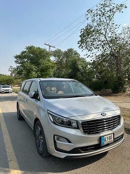 KIA GRAND CARNIVAL 2019 2