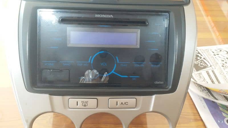 honda city original console + dvd player 2