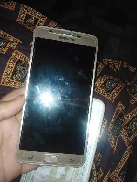 samsung j7 prime condition 10/9 4