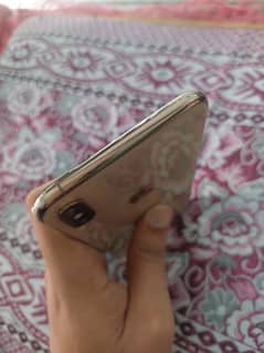 iphone Xs MaX 64GB Health 83% Condition 10/10