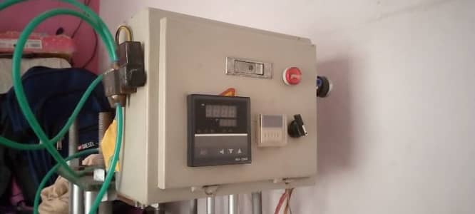 data cable molding machine with 3 set dies