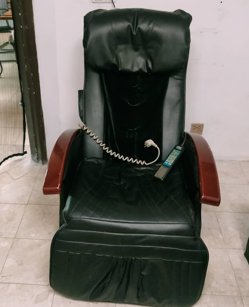 Massage Chair Electric Recliner Partially working 1