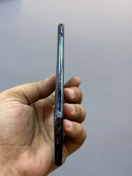 Samsung Galaxy A50 3