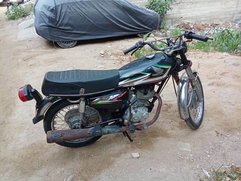 Honda 125-Model 2016 Urgent Sell 1