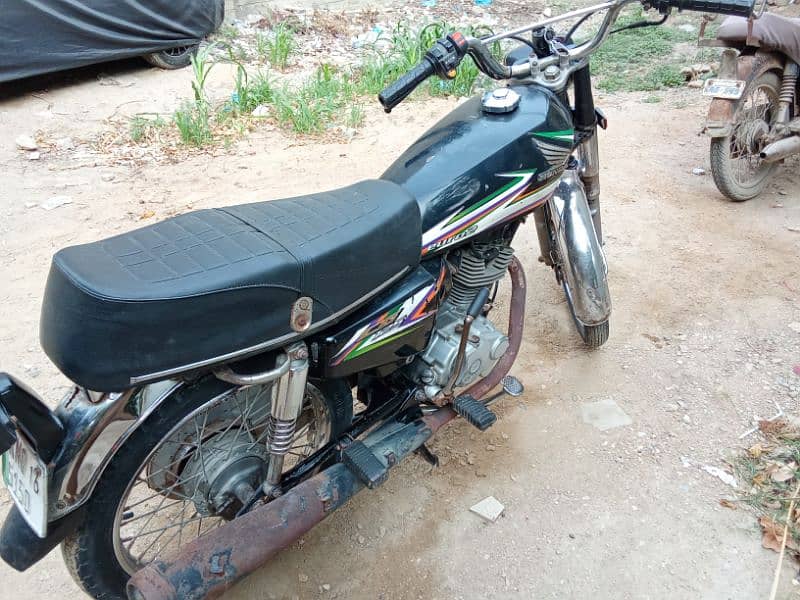 Honda 125-Model 2016 Urgent Sell 5