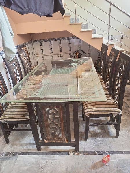 Dining Table with a 6 chairs big size table 4