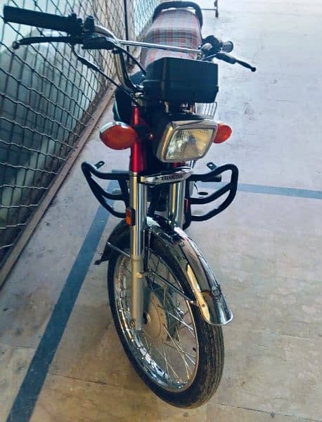 honda 125 2024 model 3