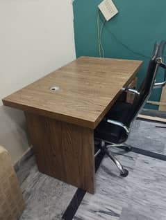 Selling Computer Table and Chair