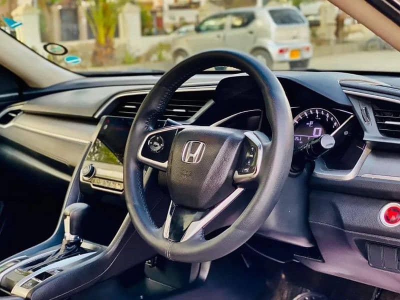 Honda Civic Oriel 2017 1