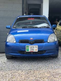 Toyota Vitz 2001