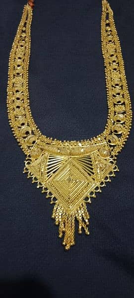 Golden Necklace 0