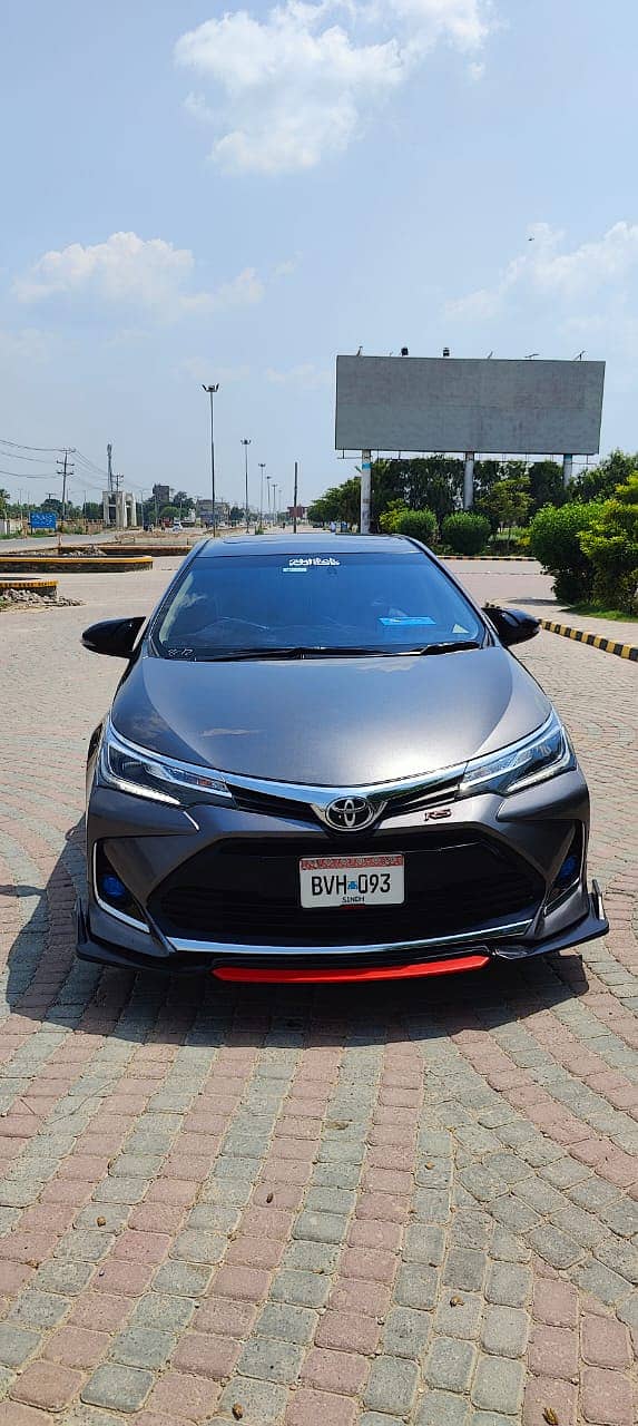 Toyota Corolla Altis 2022 Grande 8