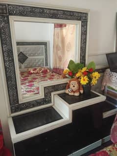 Bed with side tables and Dressing Table