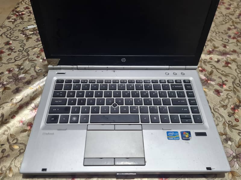 Hp core I5 2nd generation Elite book 8460p available for sale 5