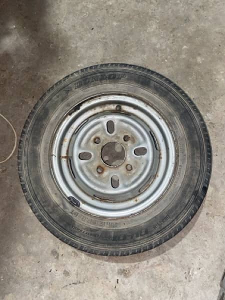 SUZUKI MEHRAN  RIMS AND USED TYRES 2