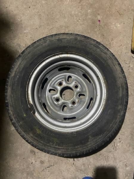 SUZUKI MEHRAN  RIMS AND USED TYRES 4