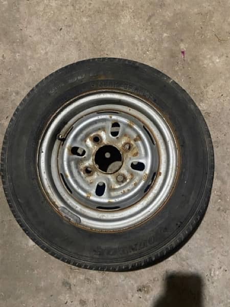 SUZUKI MEHRAN  RIMS AND USED TYRES 6