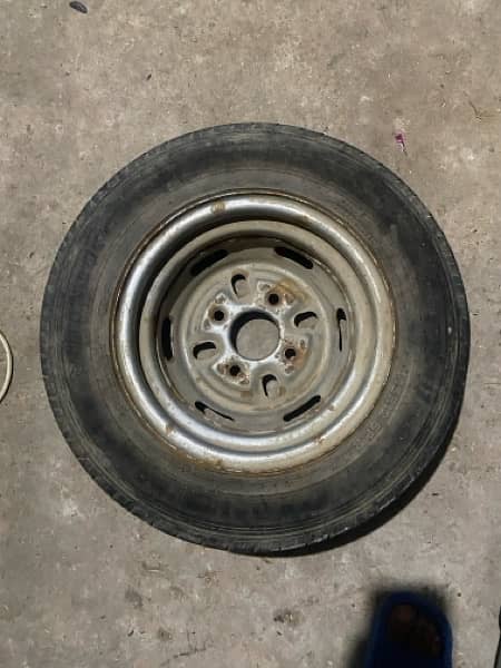 SUZUKI MEHRAN  RIMS AND USED TYRES 7