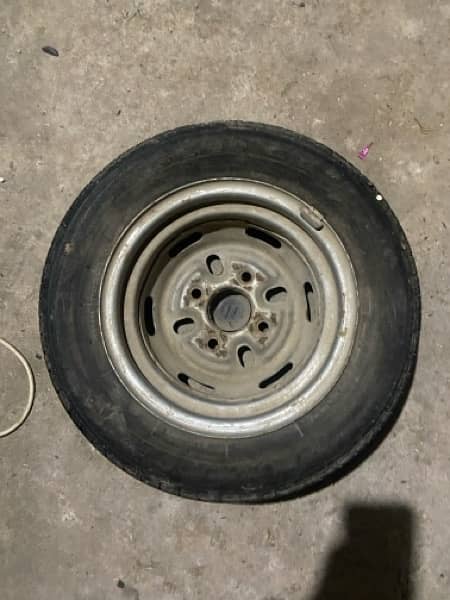 SUZUKI MEHRAN  RIMS AND USED TYRES 12