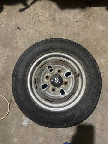 SUZUKI MEHRAN  RIMS AND USED TYRES 15