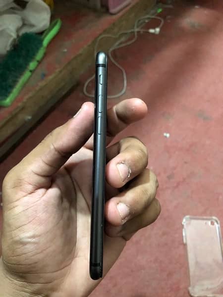 iphone 8 for sell 3