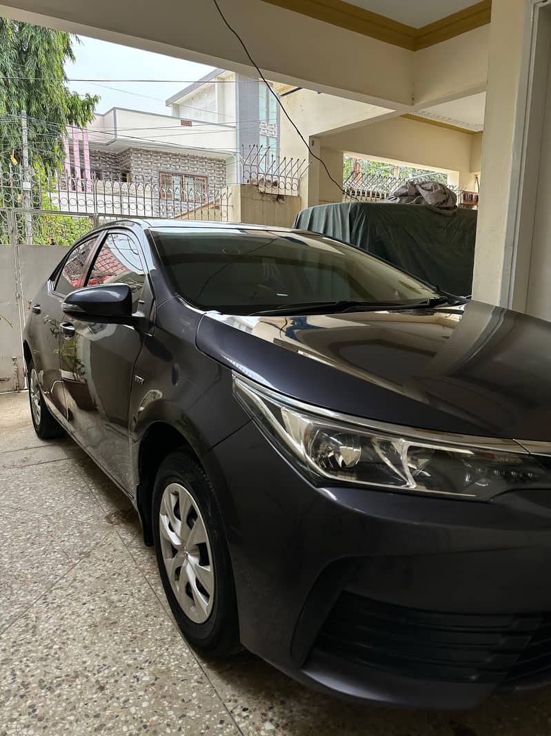 Toyota Corolla gli 2018 Model Auto 3