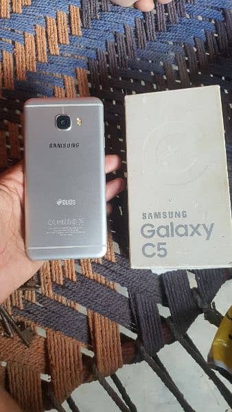 arjant sale samsung galaxy c5 4ram 64gb kese mobile ka sath change be 1